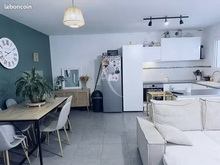 villa 5 pièces 103 m²