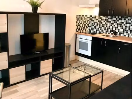 charmant meublé t2 f2 31m2 avec parking  coligny