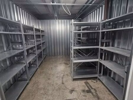 box de stockage 14 5 m² sécurisé à évreux – accès 24/7