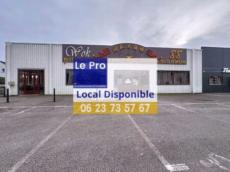 local commercial à louer