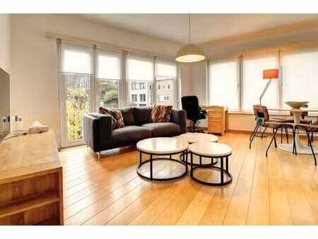 prox herrmann debroux bel app +-47m² meublé