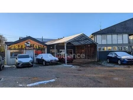 local d'activités à vendre