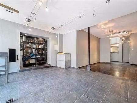 rez-de-chaussée commercial