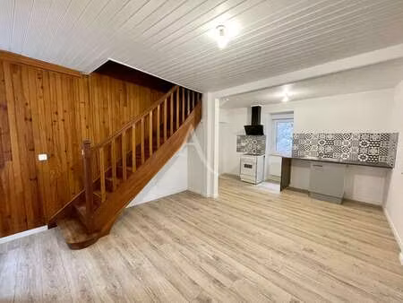 location maison à chalonnes-sur-loire (49290) : à louer / 82m² chalonnes-sur-loire