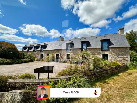 vente maison à kernascléden (56540) : à vendre / 323m² kernascléden