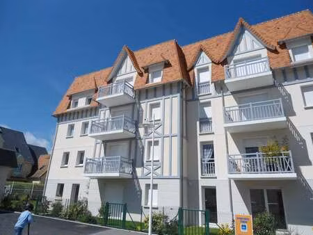 location appartement t1 à courseulles-sur-mer (14470) : à louer t1 / 30m² courseulles-sur-