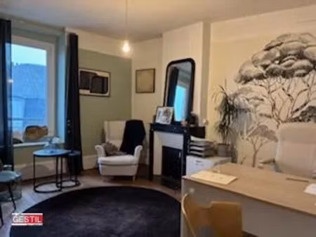 location locaux professionnels 55 m² à pontoise (95000)  1 175 €