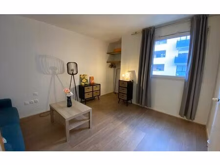 location appartement  19.42 m² t-1 à cergy  800 €