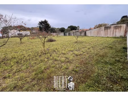 vente terrain aux sables-d'olonne (85100) : à vendre / 10m² les sables-d'olonne