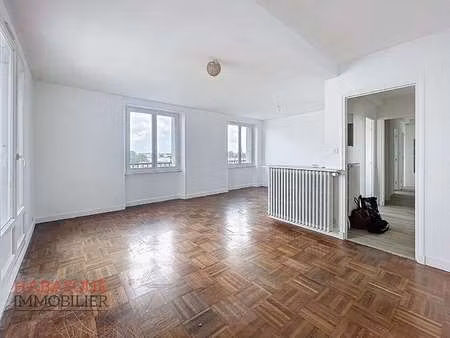 location appartement 4 pièces à brest (29200) : à louer 4 pièces / 87m² brest