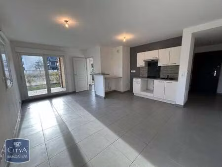 location appartement 2 pièces à honfleur (14600) : à louer 2 pièces / 44m² honfleur