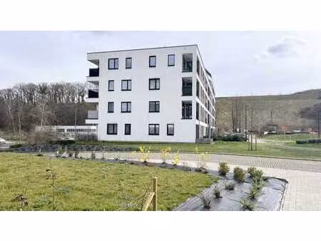 a342 : appart. 2 ch. ±103 m² + terrasse