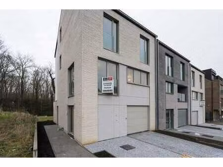 maison neuve - peb a - proche de la future école européenne