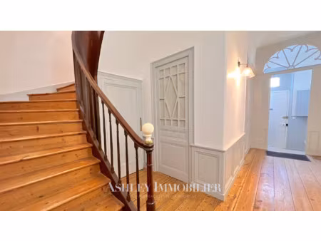 location appartement 2 pièces 65 m² à la rochelle (17000)