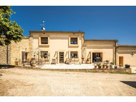 domaine naturel de 42 ha clos avec ferme rénovée et gîte - triangle carcassonne  limoux  b