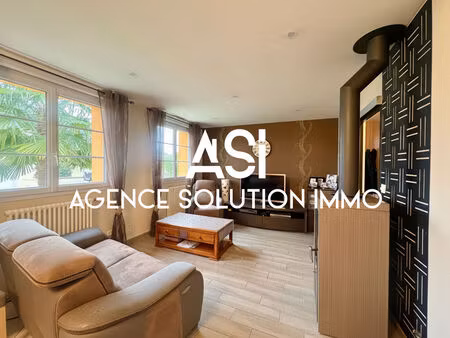 maison 4 pièce(s) plain pied 90m² sur terrain clos.