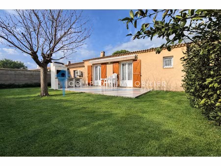 villa 4pièce(s) 3chambre(s) 82 m² uchaud (30620)