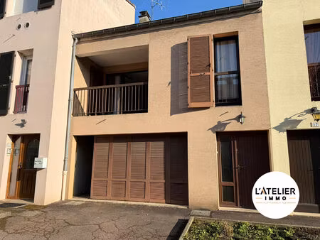 maison de ville à vitry le françois 4 pièce(s)