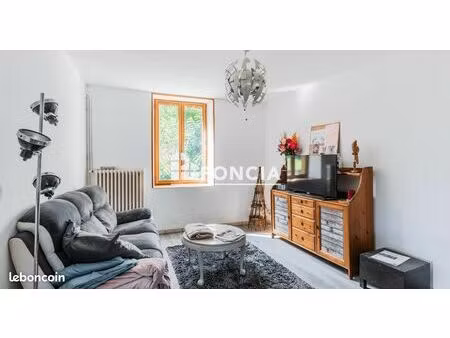 appartement 4 pièces 67 m²