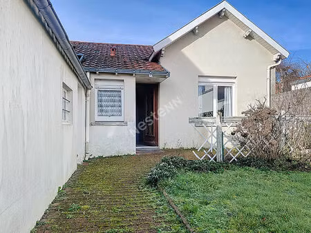 perverie maison de plain pied  jardin  garage