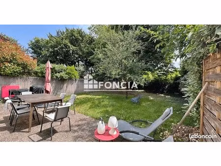 maison 6 pièces 121 m²