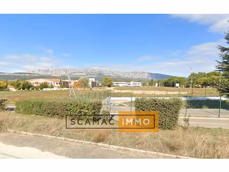 local d'activités de 1150m²