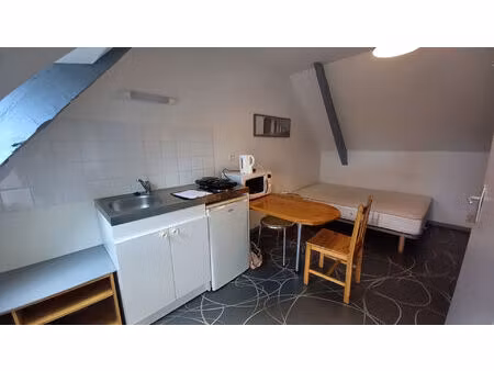 charmant studio meublé au calme ? proche guingamp