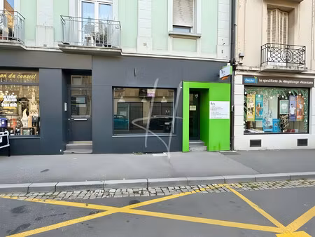 metz – sablon | rue saint-livier | local commercial 64 m² –