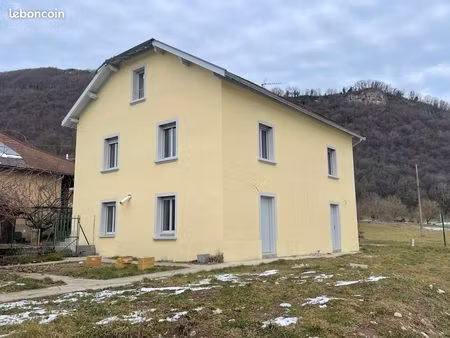 duplex 3 pièces 52 m²