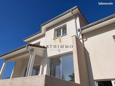 maison 5 pièces 102 m²