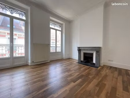 appartement 2 pièces 56 m²