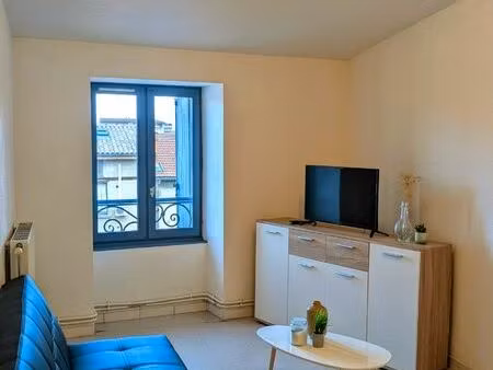 particulier loue t2 centre ville romans sur isère