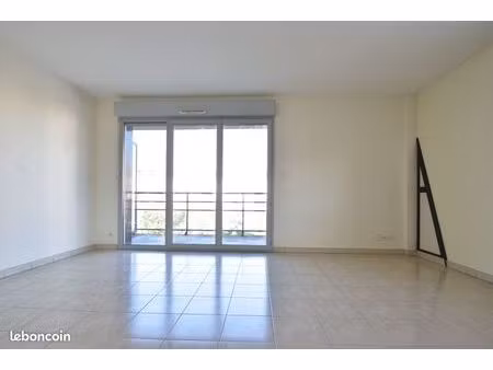 appartement 2 pièces 55 m²