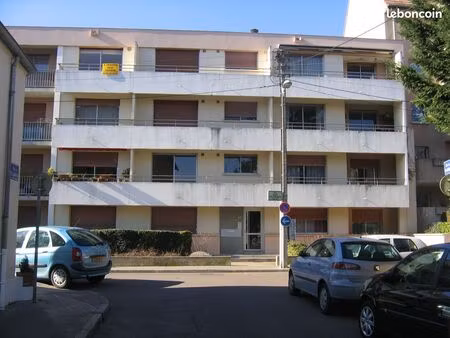 particulier loue t1 dijon 482 (395 +87 charges)