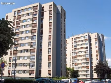 appartement 4 pièces 82 m²