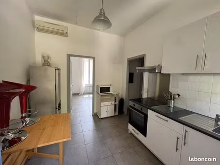 location t1 meublé - nîmes quartier lycée cci/d’alzon - jardin et garage