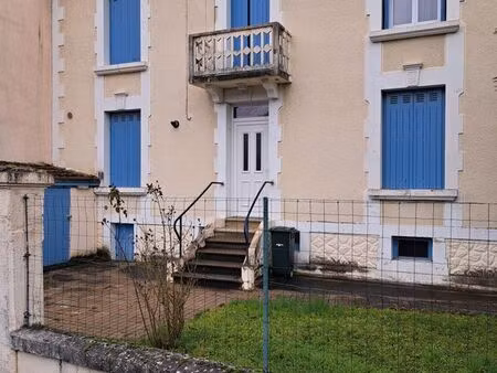 loue f1 quartier st georges