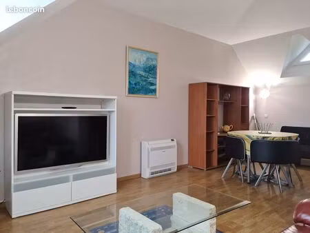 loue appartement meublé 50m² à preuilly sur claise (37)