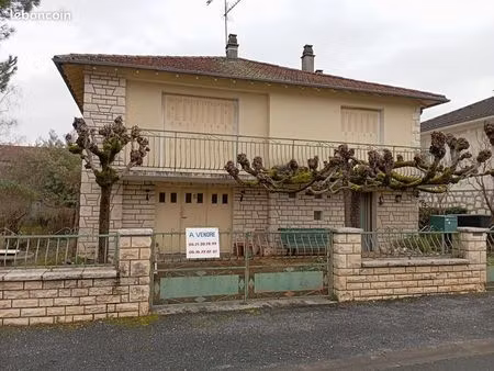 maison individuelle quartier résidentiel