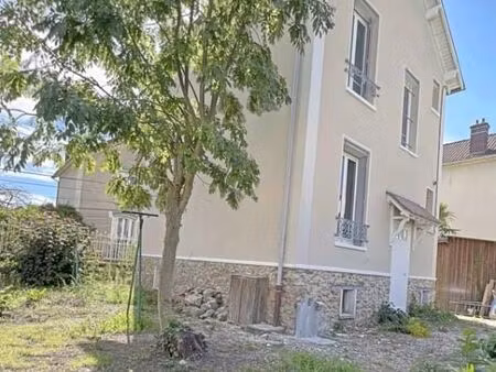 maison de ville 4 pièces 65 m²