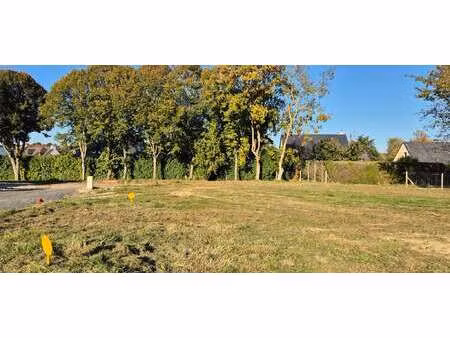 vente terrain à châteaugiron (35410) : à vendre / châteaugiron