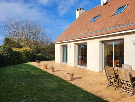 vente maison à bernières-sur-mer (14990) : à vendre / 153m² bernières-sur-mer