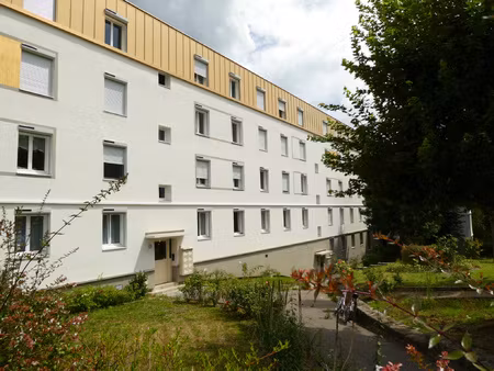 appartement 5 pièces en résidence