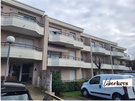 appartement t2 i mérignac i 43 m² i terrasse et parking