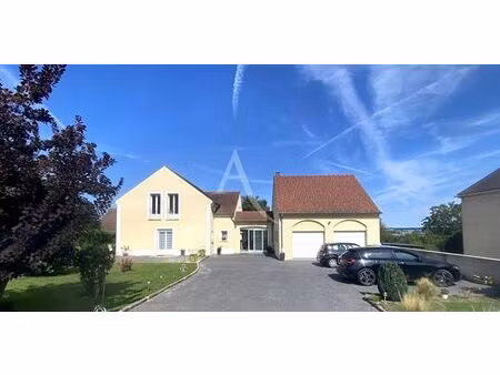 maison 214 m2 - fublaines - 8 pièces - 5 chambres - garage double - parking