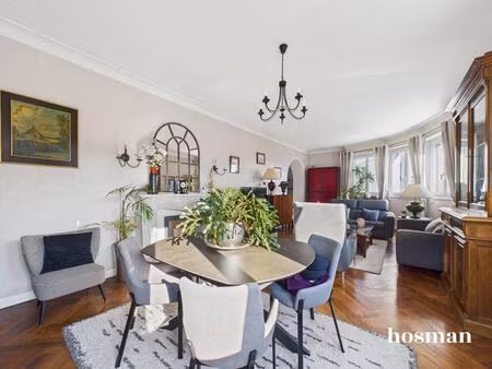 spacieuse maison familiale avec jardin et stationnement dont garage - a deux pas du parc d