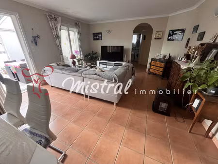 vente villa plain pied aigues mortes 3 chambres garage pisci