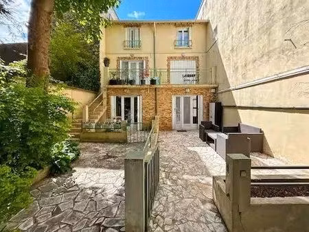 location appartement 2 pièces 36 m2 à asnières-sur-seine