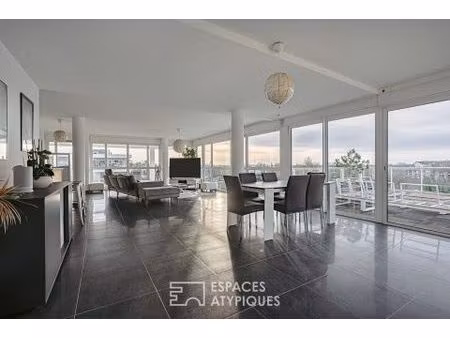 penthouse lumineux à la vue panoramique et son garage xxl