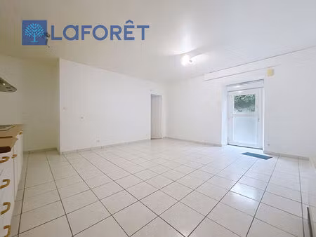 appartement locmine 3 pièce(s) 68.69 m2